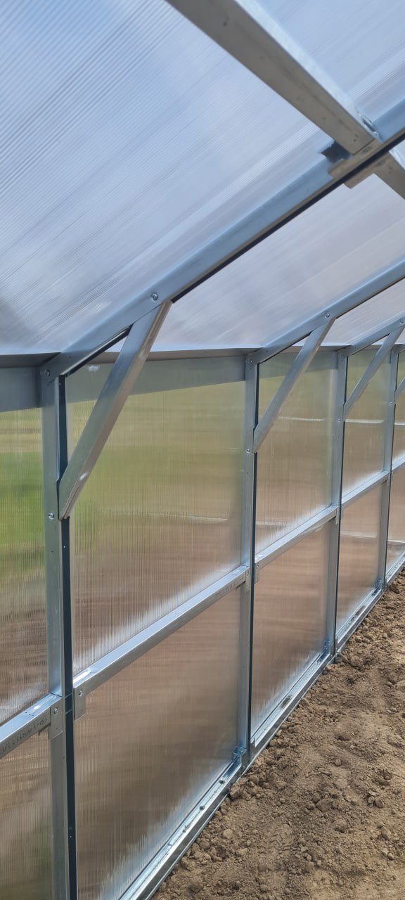 SZKLARNIA «DOMEK» SZEROKOŚĆ 2,5M; PROFIL40х40mm; DŁUGOŚĆ 4m,6m,8m