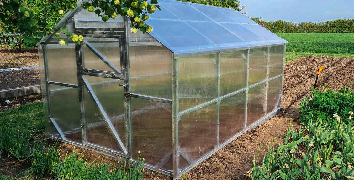 SZKLARNIA «DOMEK» SZEROKOŚĆ 2,5M; PROFIL40х40mm; DŁUGOŚĆ 4m,6m,8m