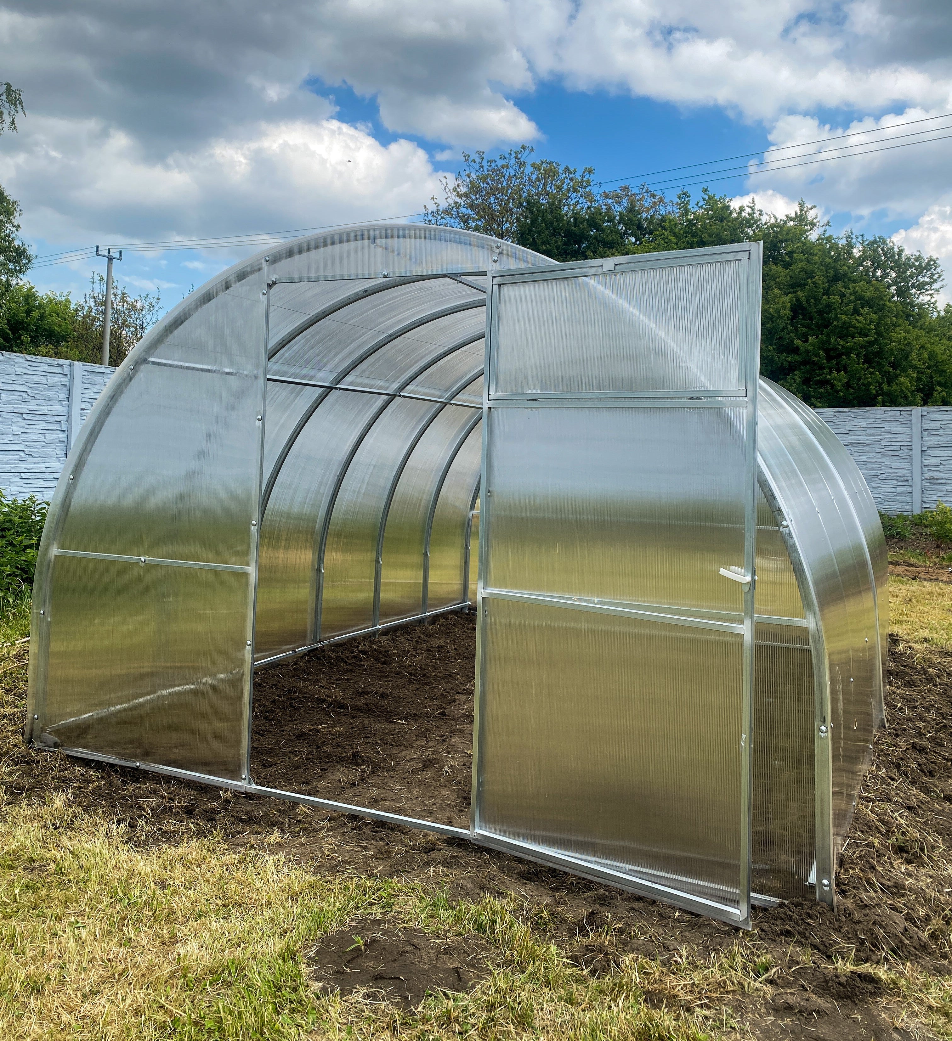 SZKLARNIA "PREMIUM" SZEROKOŚĆ 3M;PROFIL 40*20; DŁUGOŚĆ 4m,6m,8m,10m,12m